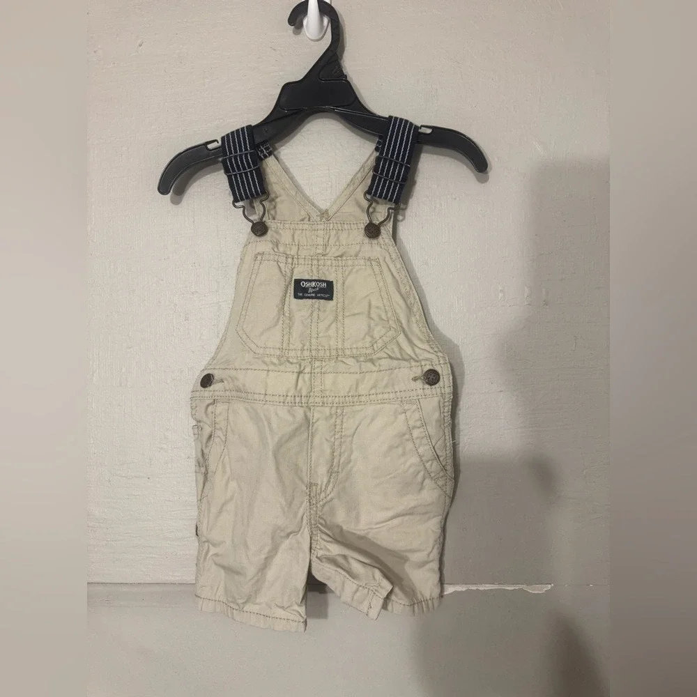 OshKosh B'gosh Beige Overalls Size 18 Months
